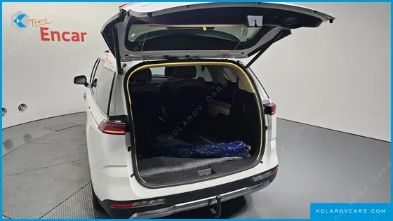 KIA CARNIVAL GASOLINE 7-SEATER SIGNATURE