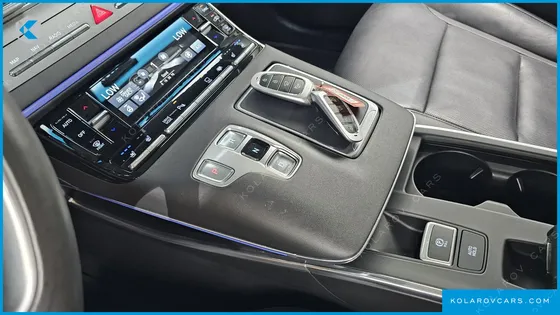 HYUNDAI GRANDEUR EXCLUSIVE