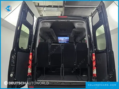 HYUNDAI SOLATI 15-SEATER