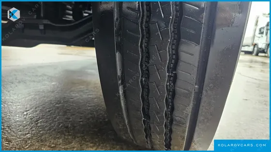 HYUNDAI EXCEED 10X4