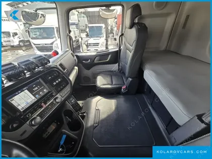 HYUNDAI PAVIS PRESTIGE