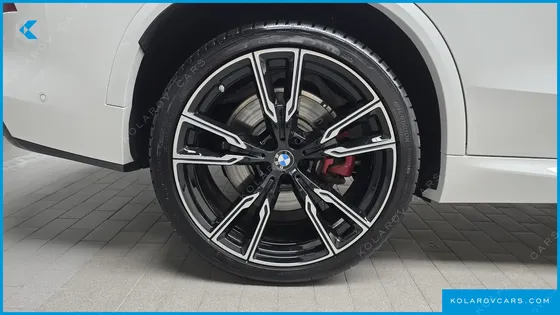 BMW X5 M60I