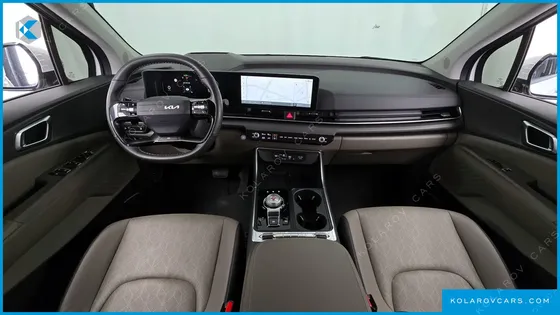 KIA CARNIVAL 9-SEATER NOBLESSE