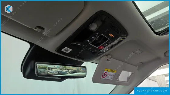 KIA CARNIVAL 9-SEATER NOBLESSE