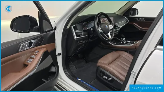 BMW X7 XDRIVE 30D DESIGN PURE EXCELLENT 7-SEATER