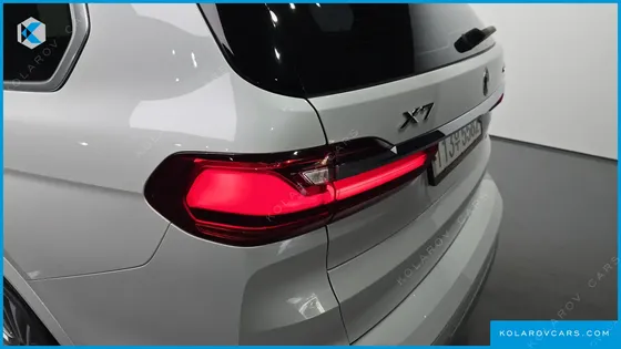 BMW X7 XDRIVE 30D DESIGN PURE EXCELLENT 7-SEATER