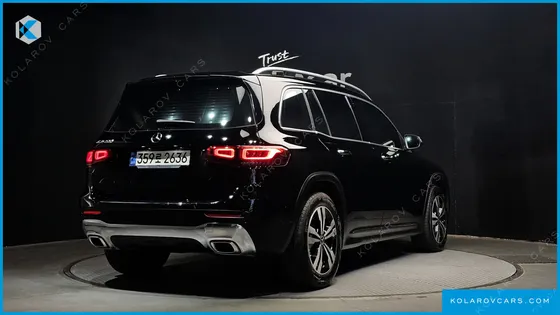 MERCEDES GLB-CLASS GLB220