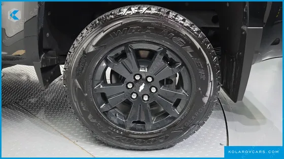 CHEVROLET (GM DAEWOO) COLORADO 3.6 Z71-X MIDNIGHT 4WD
