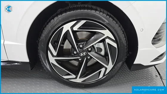 HYUNDAI SONATA INSPIRATION
