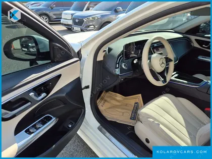 MERCEDES E-CLASS E200 AVANTGARDE