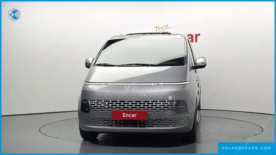 HYUNDAI STARIA TOURER 9-SEATER
