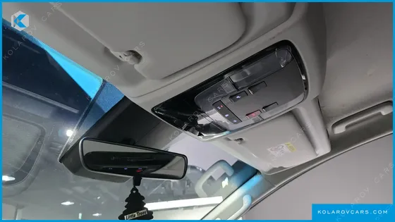 HYUNDAI STARIA CARGO 3-SEATER