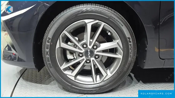 KIA K3 1.6