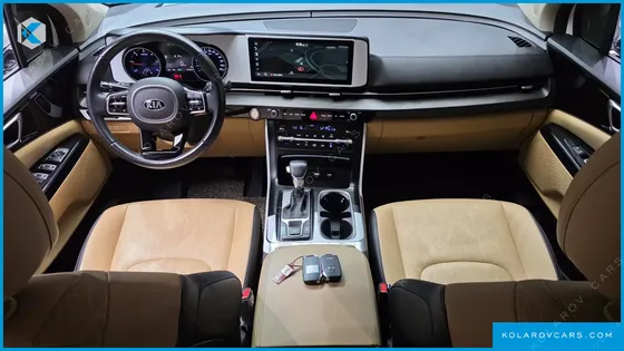 KIA CARNIVAL 9-SEATER PRESTIGE