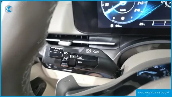 KIA CARNIVAL 9-SEATER SIGNATURE