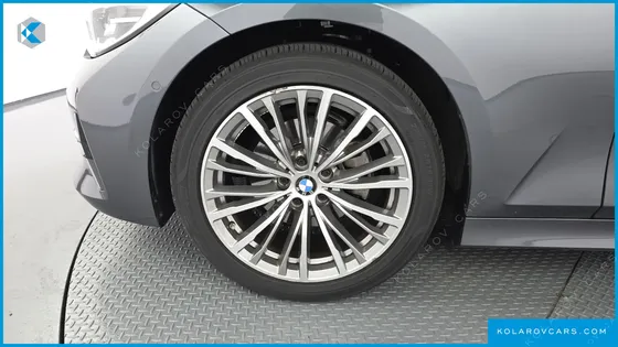BMW 3 SERIES 320I LUXURY