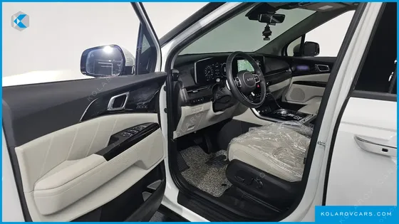 KIA CARNIVAL GASOLINE 7-SEATER SIGNATURE