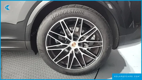 PORSCHE CAYENNE 3.0
