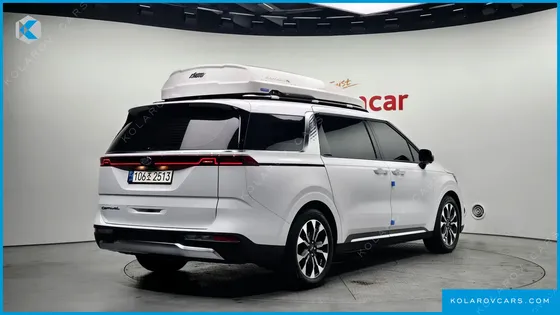 KIA CARNIVAL GASOLINE 9-SEATER SIGNATURE