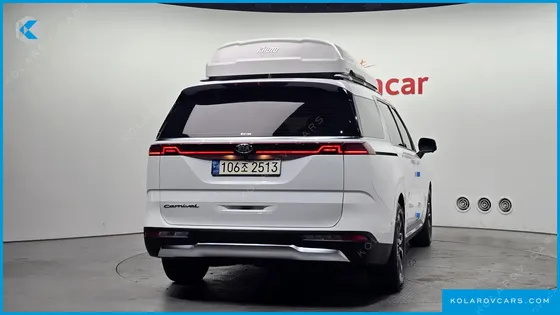 KIA CARNIVAL GASOLINE 9-SEATER SIGNATURE