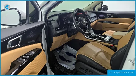 KIA CARNIVAL GASOLINE 9-SEATER SIGNATURE