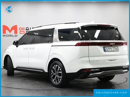 KIA CARNIVAL 9-SEATER NOBLESSE