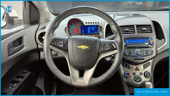 CHEVROLET (GM DAEWOO) AVEO LS DELUXE