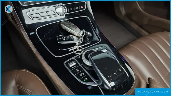MERCEDES E-CLASS E220D EXCLUSIVE