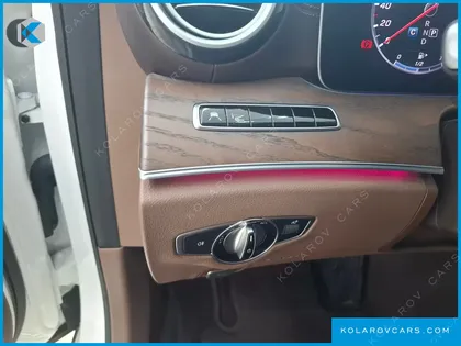 MERCEDES E-CLASS E300 4MATIC EXCLUSIVE