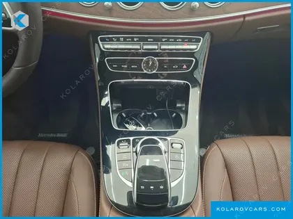 MERCEDES E-CLASS E300 4MATIC EXCLUSIVE