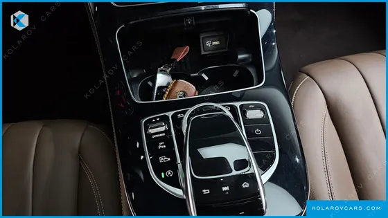 MERCEDES E-CLASS E220D EXCLUSIVE