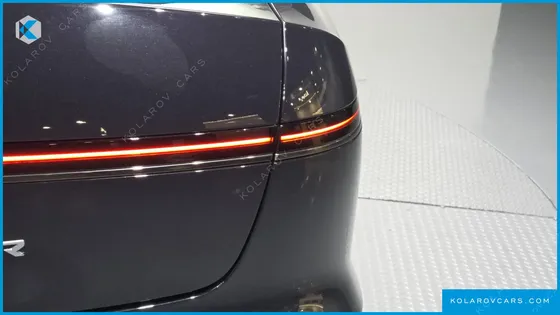 HYUNDAI GRANDEUR 3,5 GASOLINE 4WD