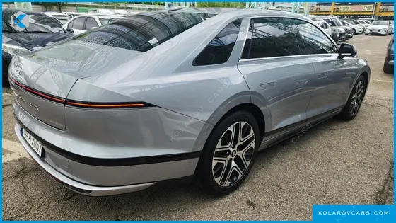 HYUNDAI GRANDEUR 2,5 GASOLINE 2WD