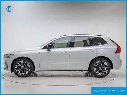 VOLVO XC60 B5 ULTRA DARK AIR SUS