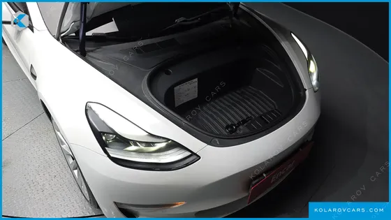 TESLA MODEL 3 LONG RANGE AWD