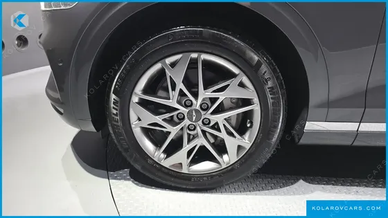 GENESIS GV70 2.5T GASOLINE 2WD