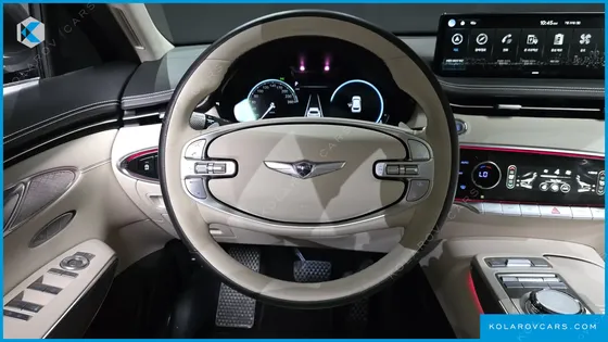 GENESIS GV70 2.5T GASOLINE 2WD