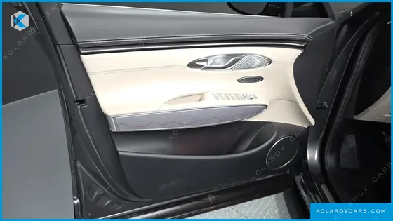 GENESIS GV70 2.5T GASOLINE 2WD
