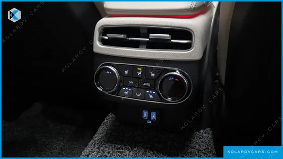 GENESIS GV70 2.5T GASOLINE 2WD