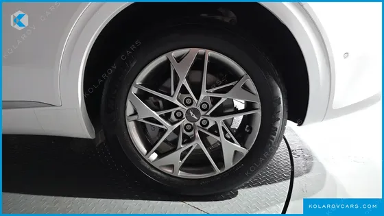 GENESIS GV70 2.5T GASOLINE 2WD
