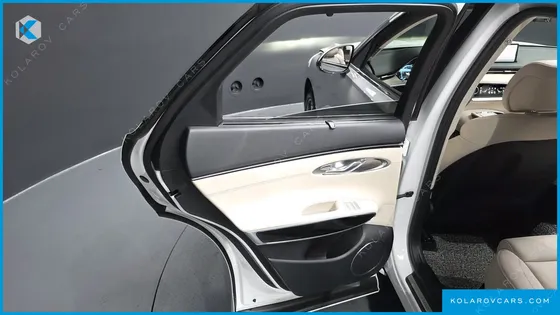 GENESIS GV70 2.5T GASOLINE 2WD