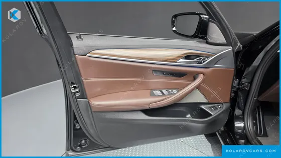BMW 5 SERIES 530E LUXURY