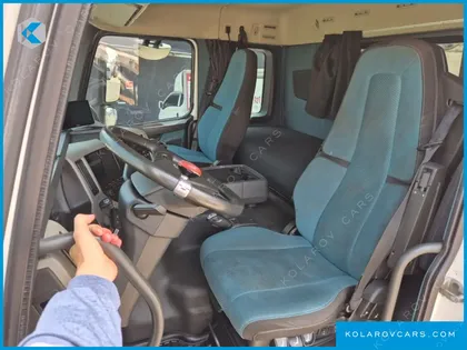 VOLVO CARGO TRUCK 10X4