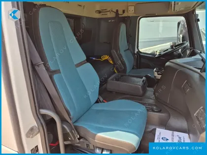 VOLVO CARGO TRUCK 10X4