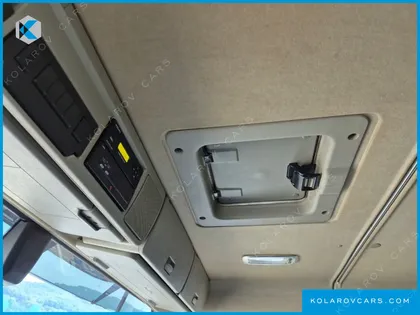 VOLVO CARGO TRUCK 10X4