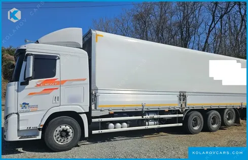 HYUNDAI EXCEED 8X4