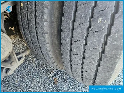 HYUNDAI EXCEED 8X4