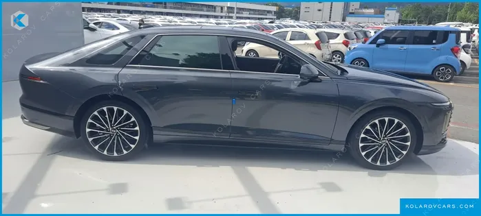 HYUNDAI GRANDEUR CALLIGRAPHY