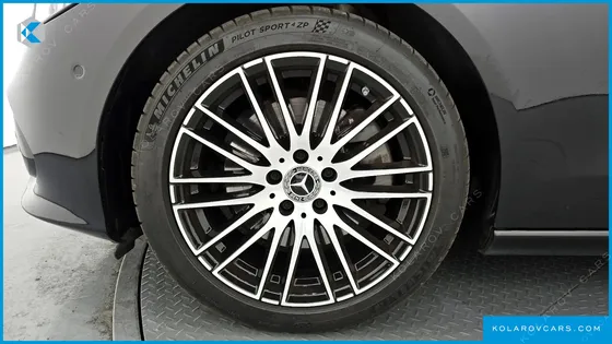 MERCEDES C-CLASS C300 4MATIC AVANTGARDE