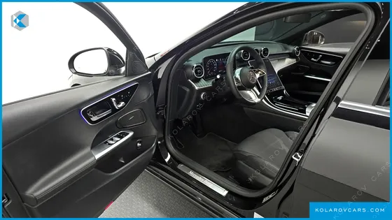 MERCEDES C-CLASS C300 4MATIC AVANTGARDE